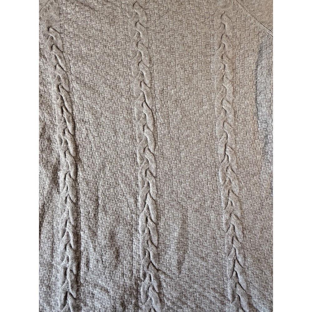 Cyrus, Women's Sweater ,Rosewood. Size M , Cable Knit, Pullover ,Split Hem - Picture 2 of 10